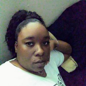 Meet your Posher, Sheena